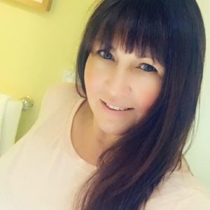 Meet your Posher, Sharilyn